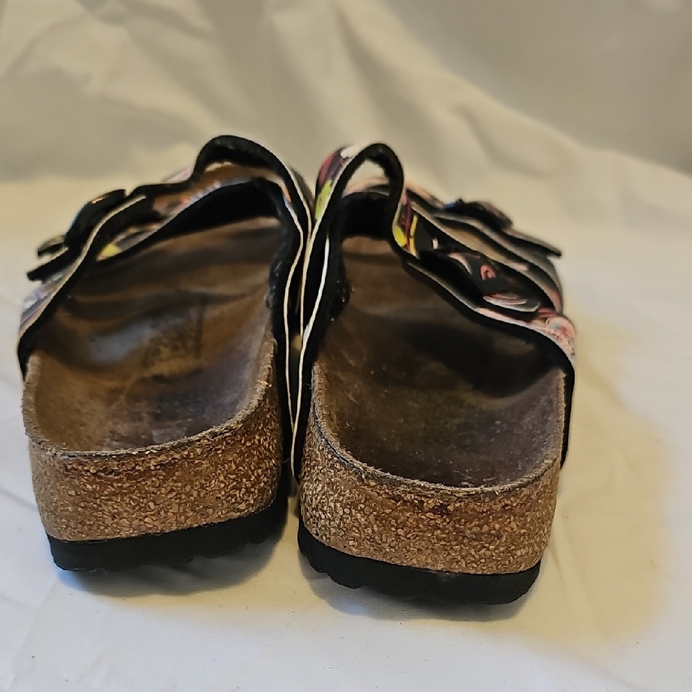 Floral Patterned Women's Sandals - Picture 6 of 7